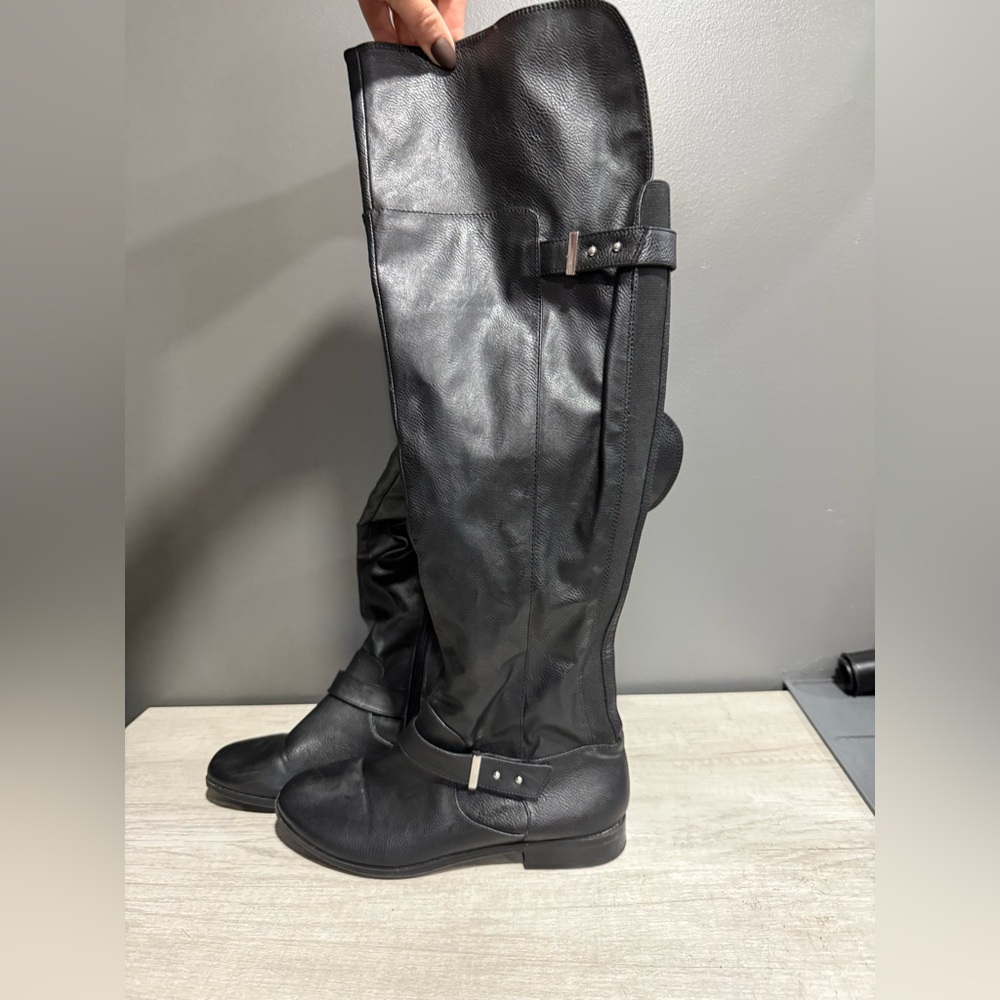 Bar III Daphne Black Knee-High Boots wide calf size 7